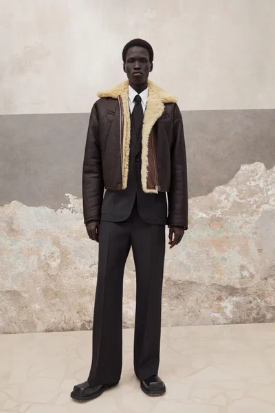 Look 8
